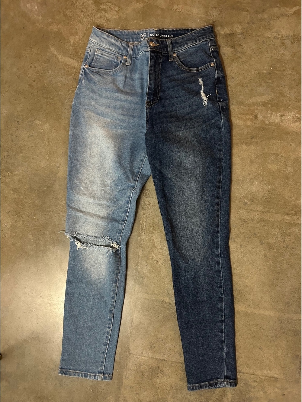 No Boundaries two-tone jeans